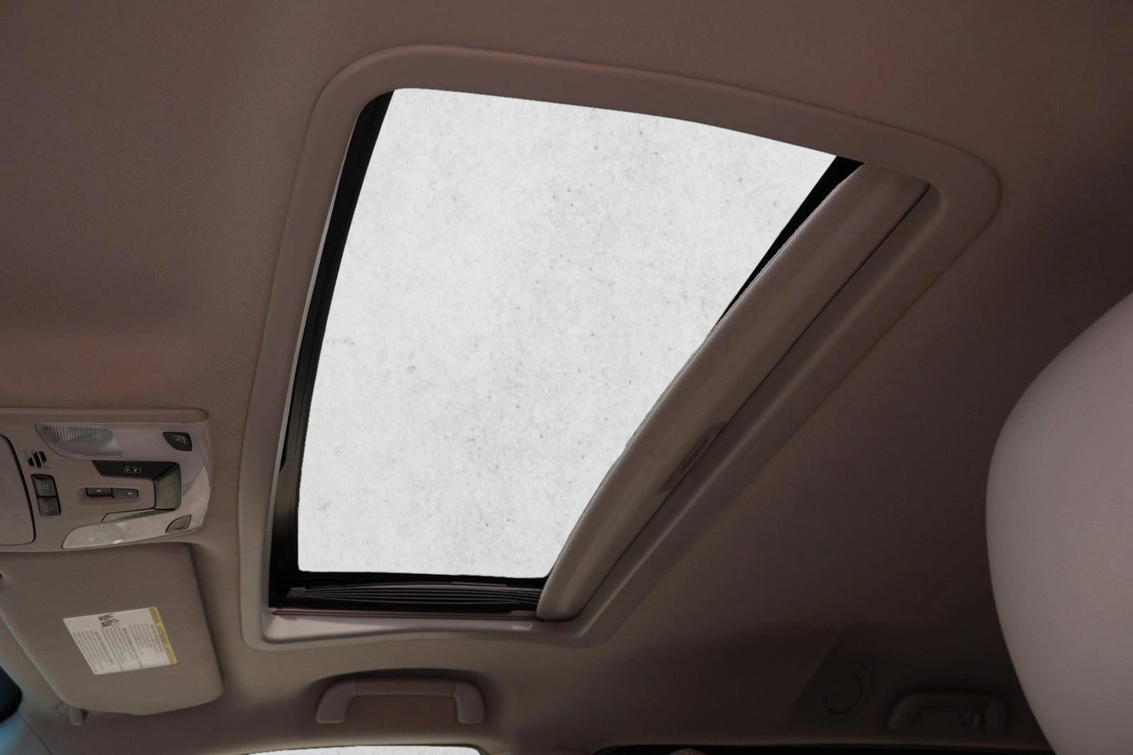 2012 Toyota Sienna XLE - Photo 22