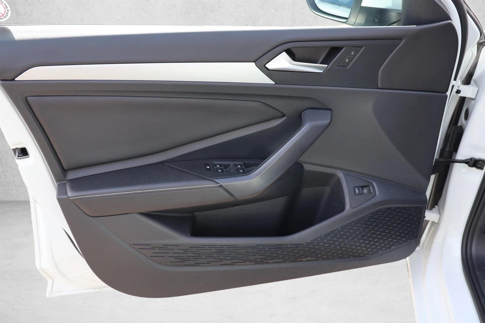 2025 Volkswagen Jetta S - Photo 12