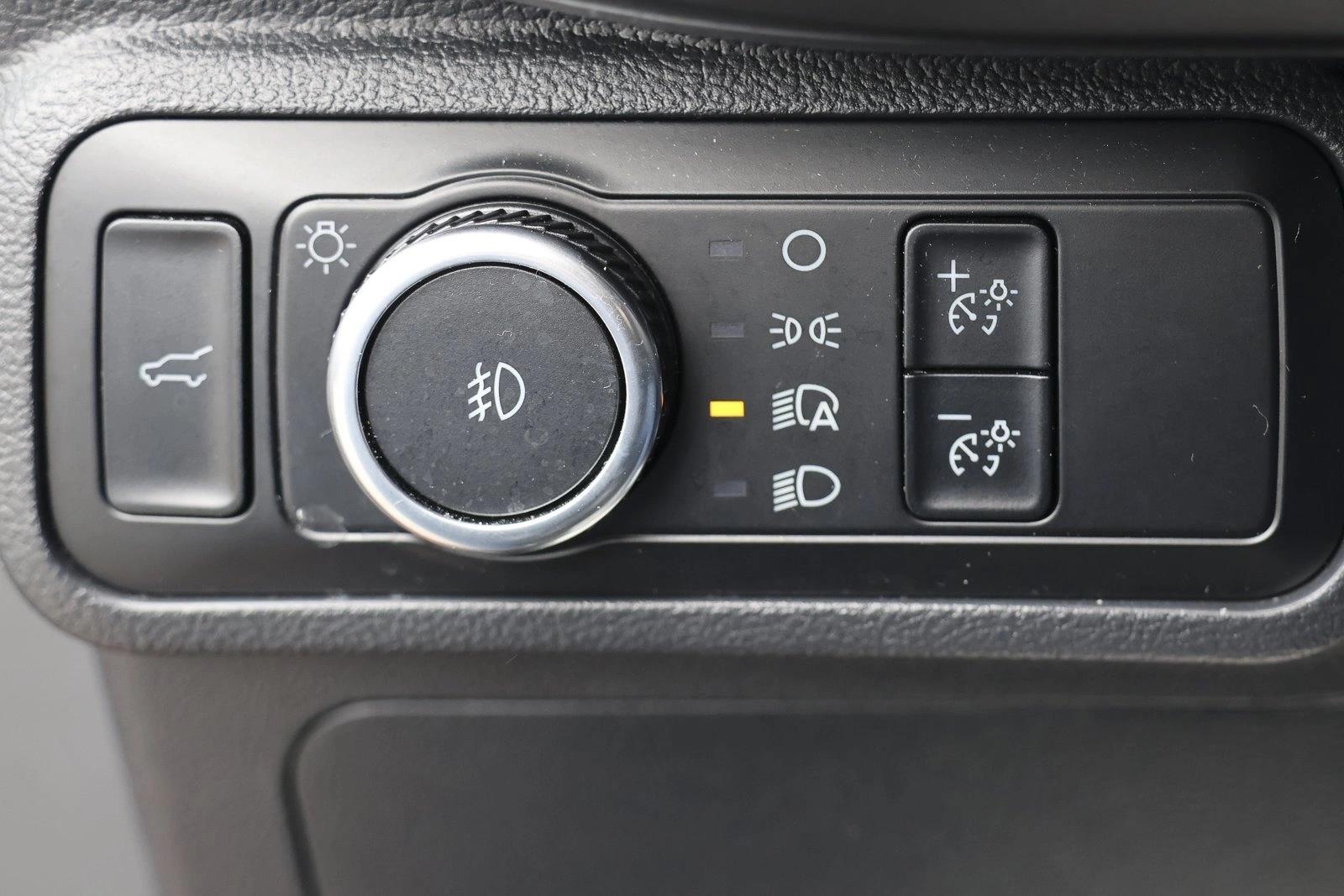 2025 Ford Explorer ST - Photo 13