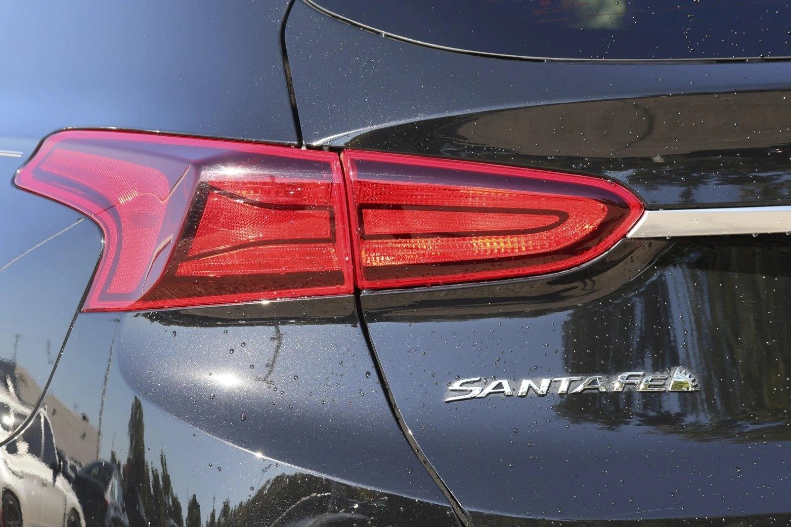 2020 Hyundai Santa Fe SEL - Photo 11