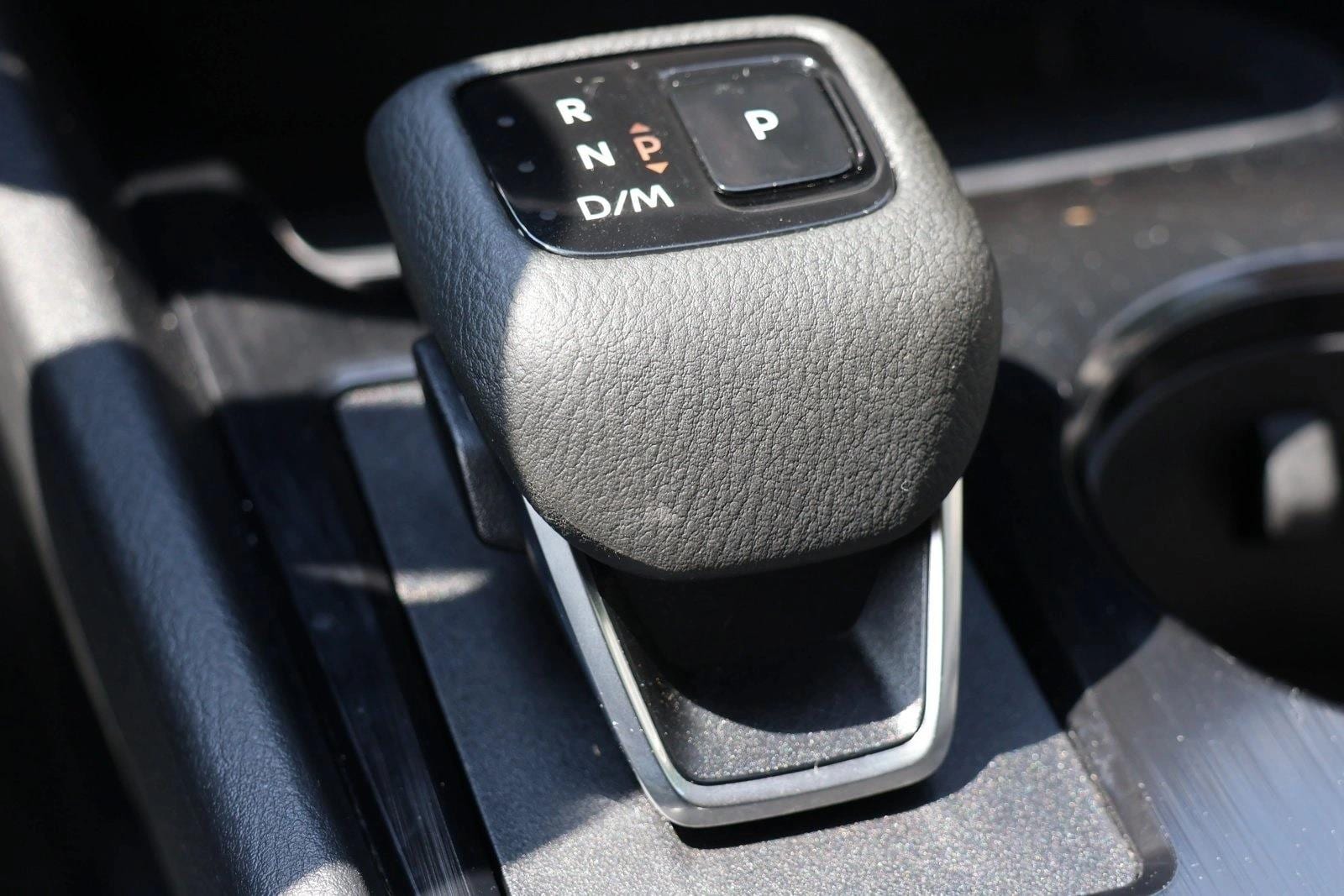2025 Nissan Rogue SV - Photo 20