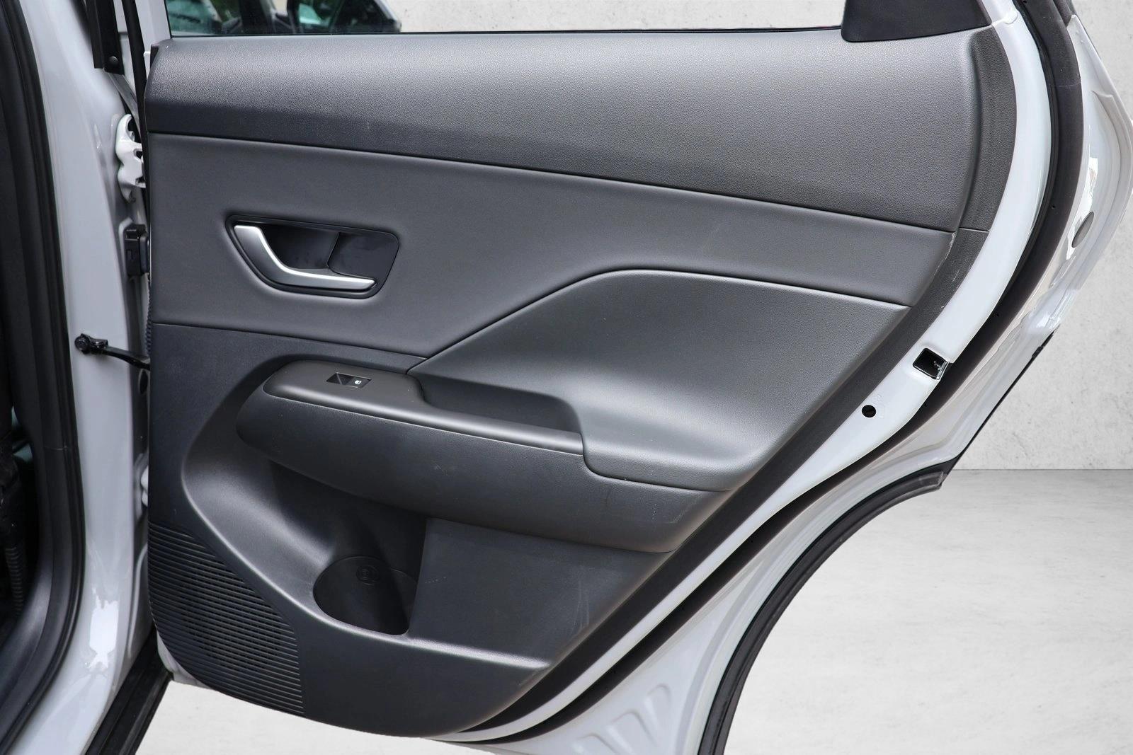 2026 Hyundai Kona Limited - Photo 26