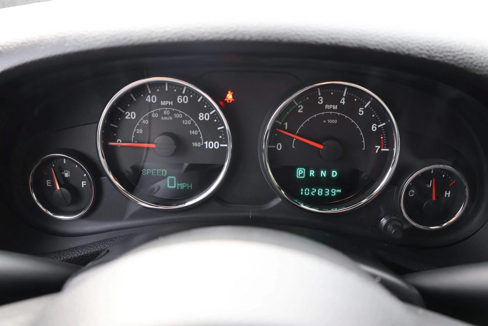 2015 Jeep Wrangler Unlimited Altitude - Photo 14