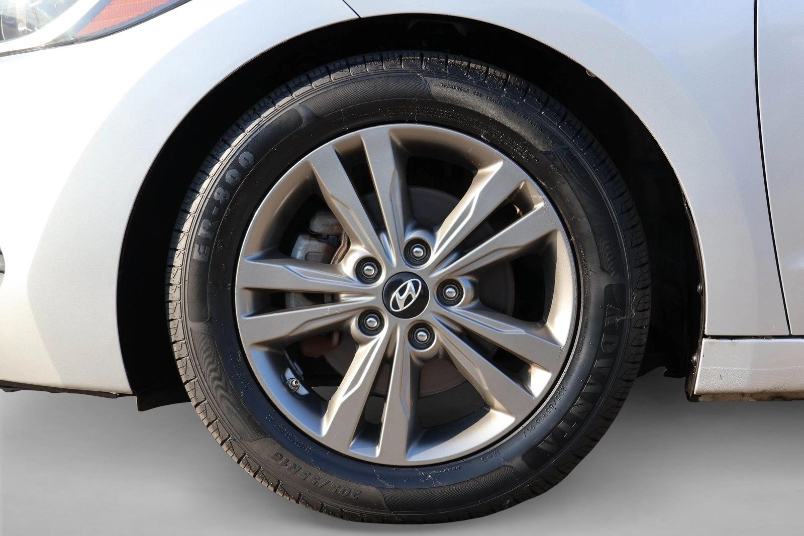 2017 Hyundai Elantra SE - Photo 9