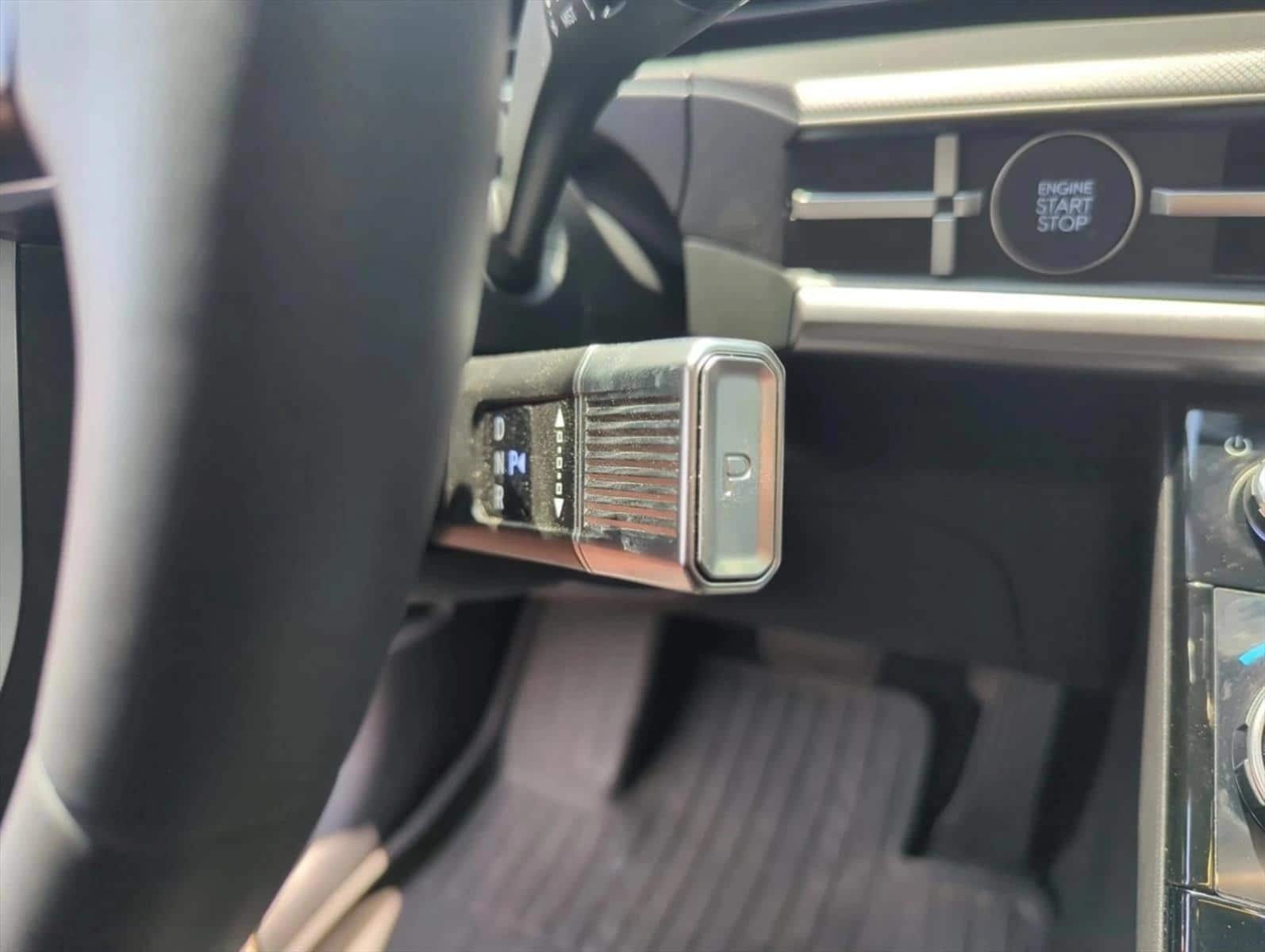 2025 Hyundai Santa Fe XRT - Photo 16