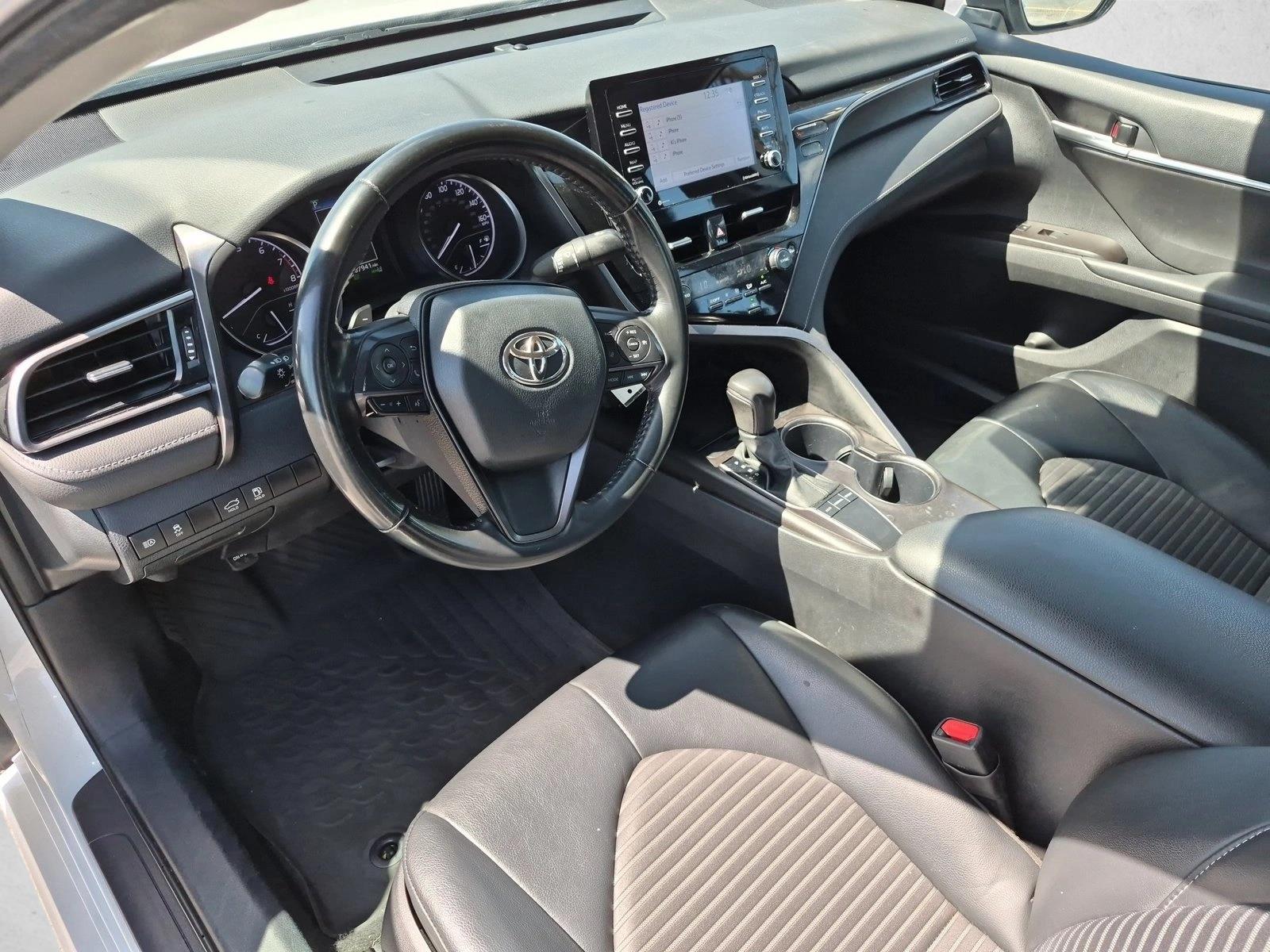 2024 Toyota Camry SE - Photo 10
