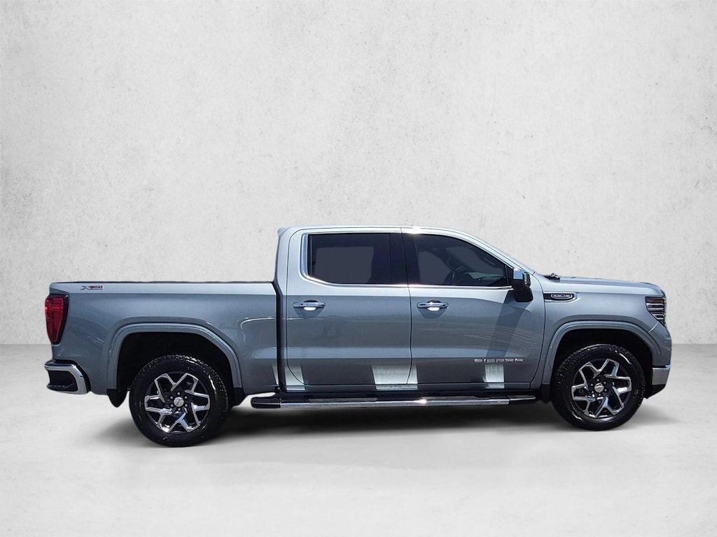 Used 2026 GMC Sierra 1500 SLT Crew Cab Pickup