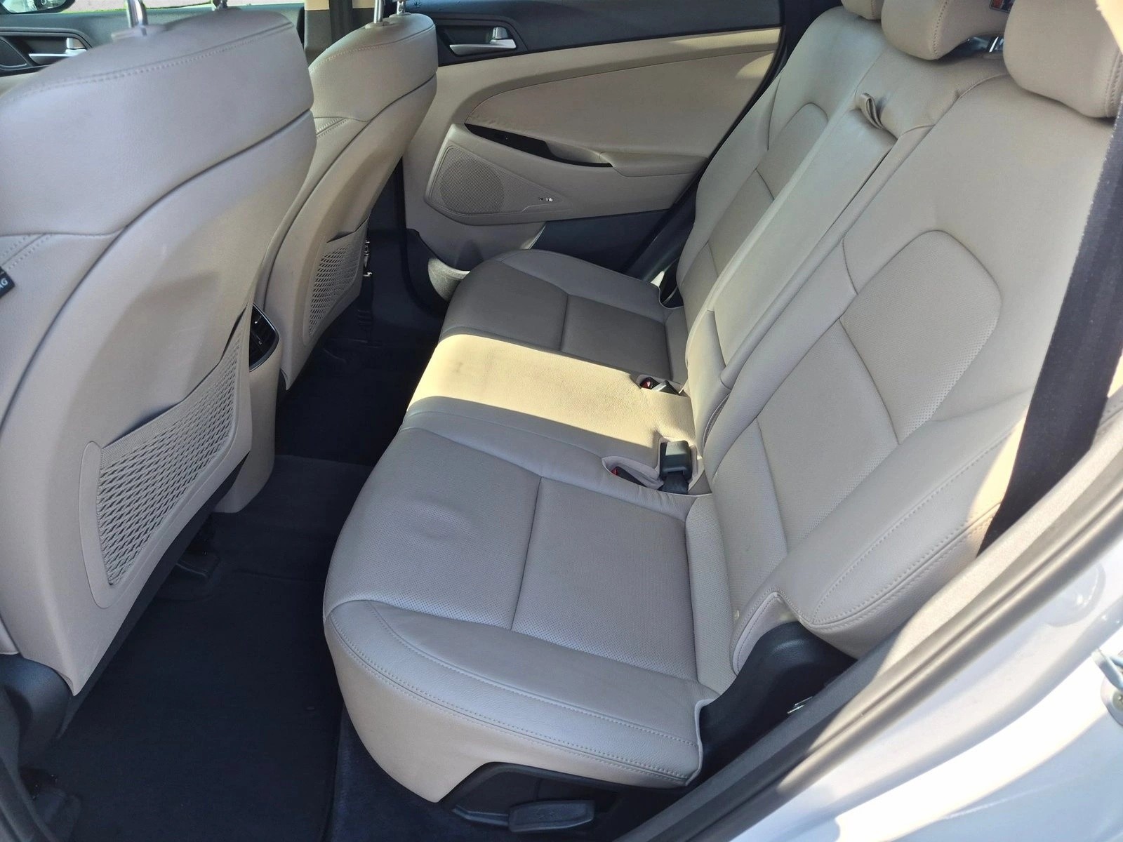 2017 Hyundai Tucson SE Plus - Photo 22