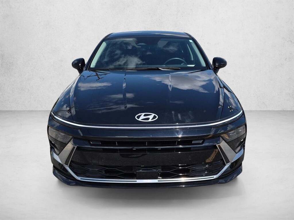 Certified 2025 Hyundai Sonata Hybrid SEL 4dr Car