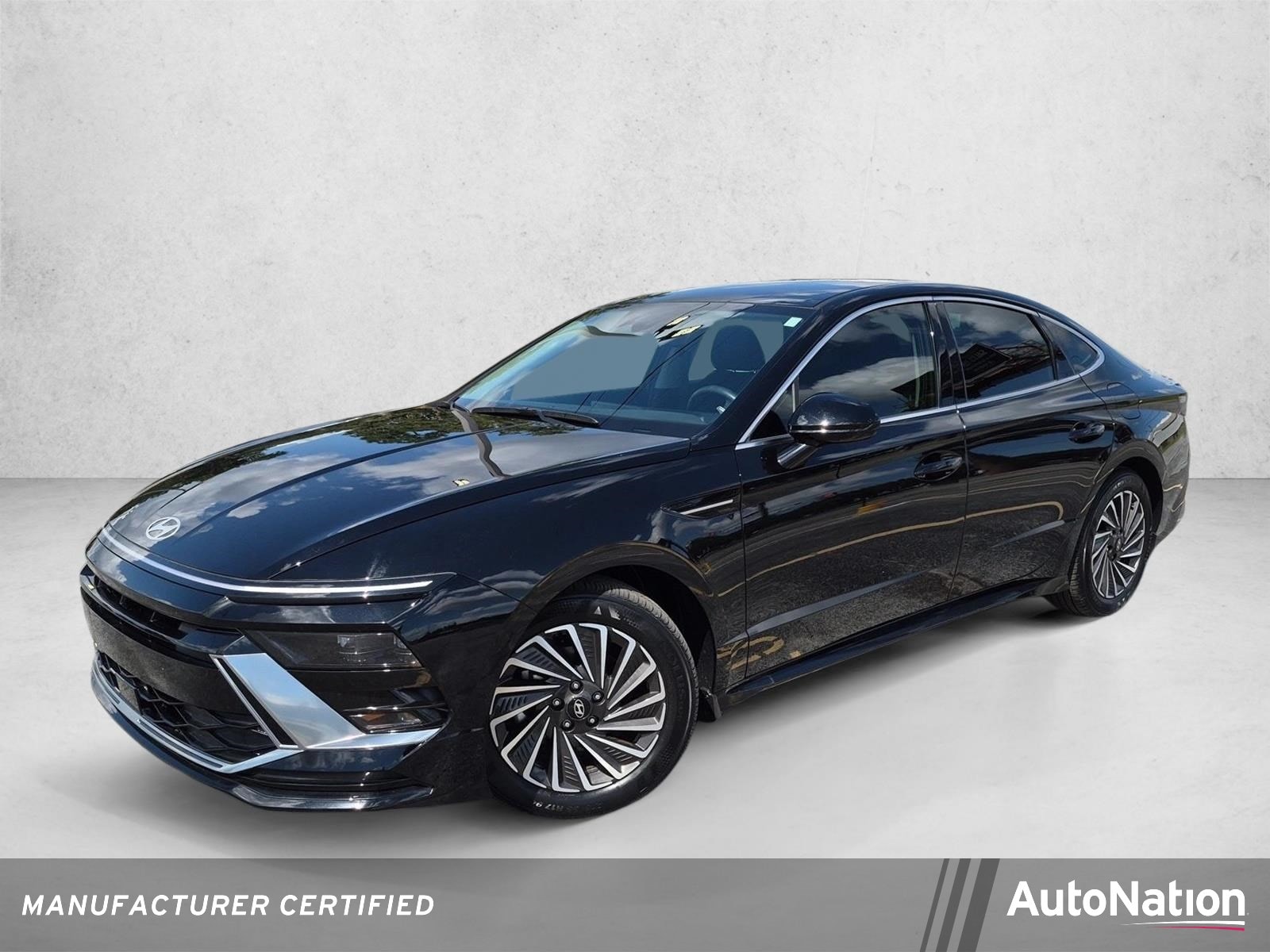 2025 Hyundai Sonata Hybrid