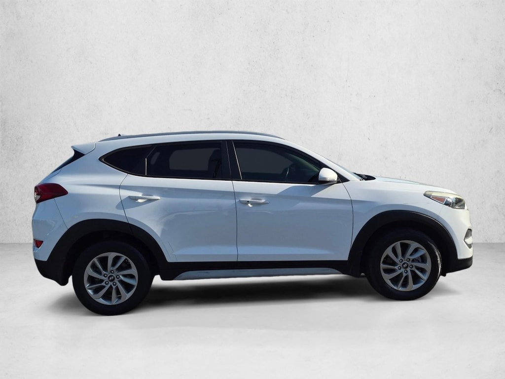Used 2017 Hyundai Tucson SE Plus Sport Utility