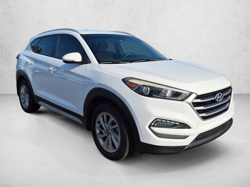 Used 2017 Hyundai Tucson SE Plus Sport Utility