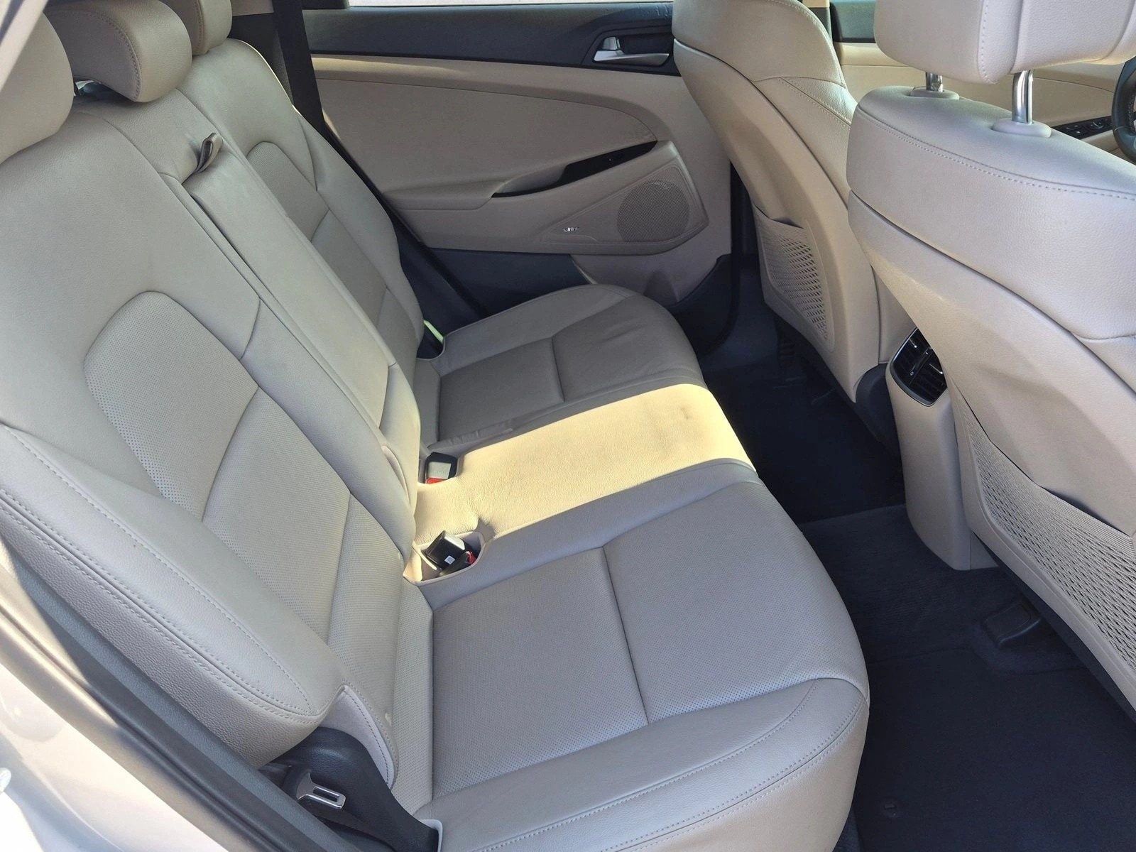 2017 Hyundai Tucson SE Plus - Photo 23
