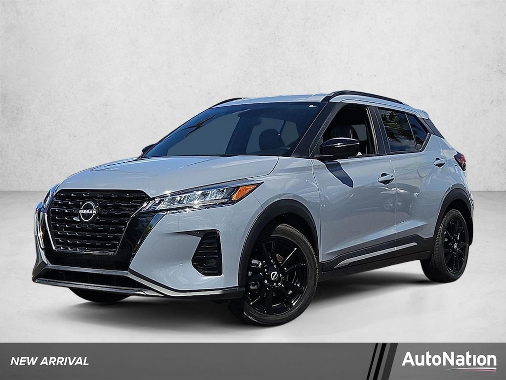 Used 2023 Nissan Kicks SR Sport Utility