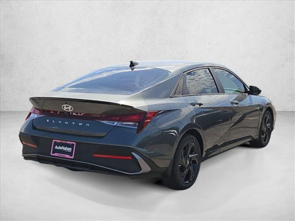 New 2026 Hyundai Elantra SEL Sport Plus Sedan