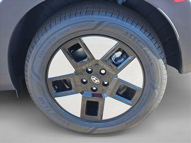 2026 Hyundai Santa Fe SE - Photo 10