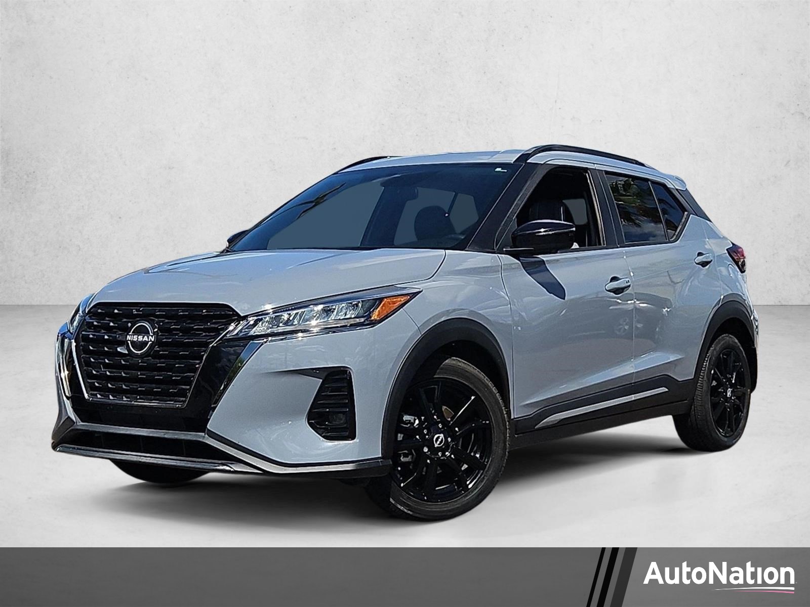 Used 2023 Nissan Kicks SR Sport Utility