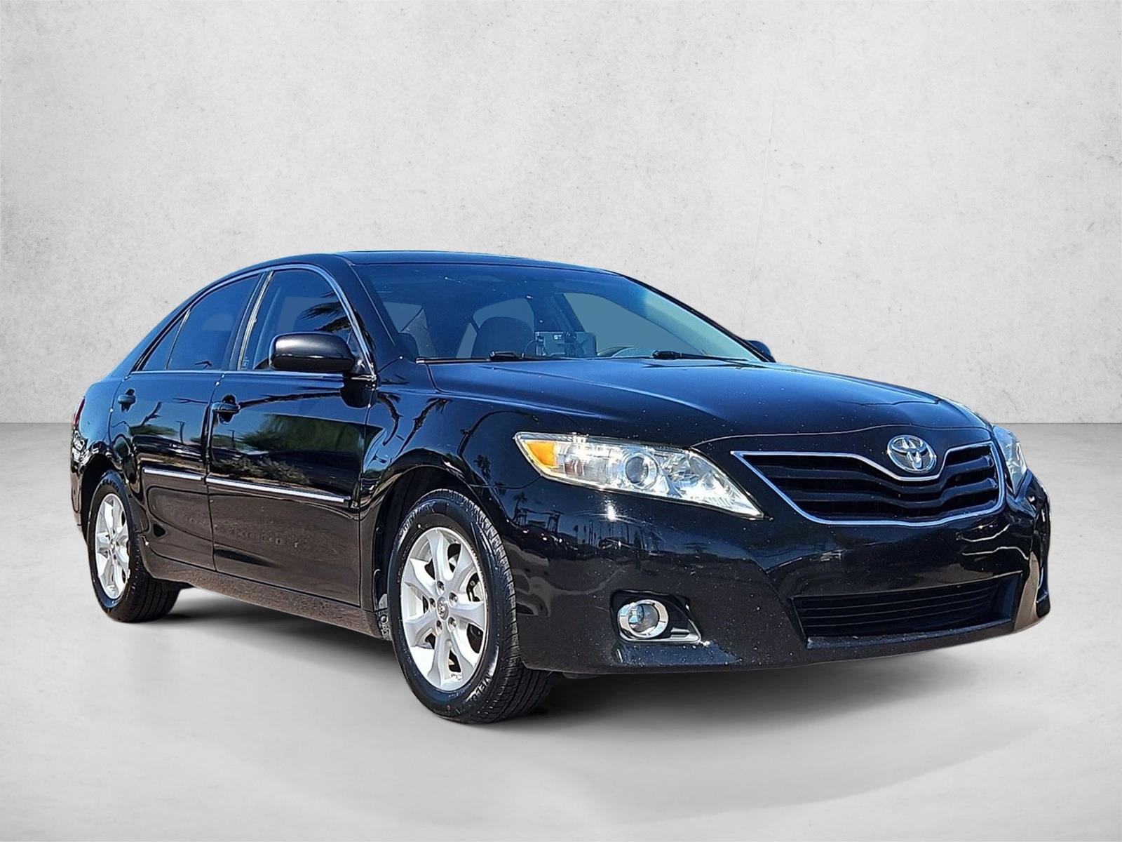 Used 2011 Toyota Camry LE 4dr Car