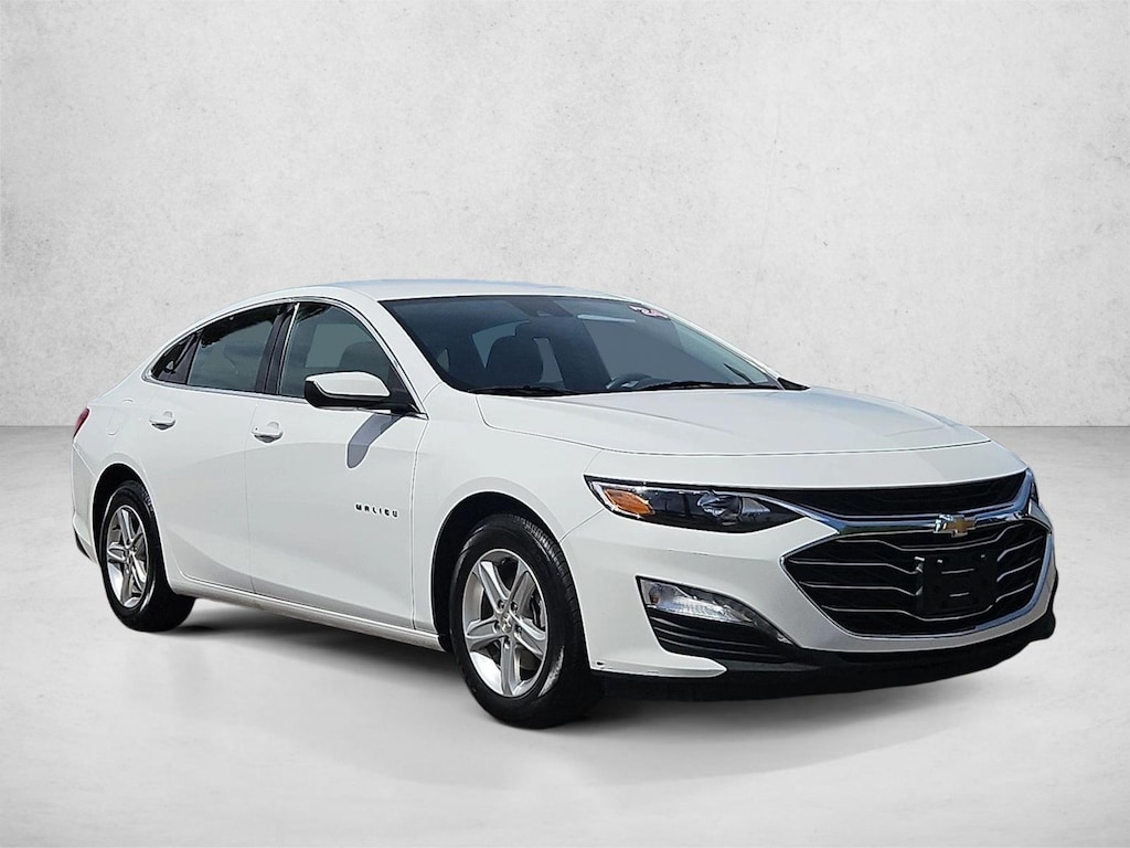 Used 2024 Chevrolet Malibu LT 4dr Car