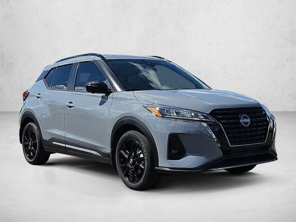Used 2023 Nissan Kicks SR Sport Utility
