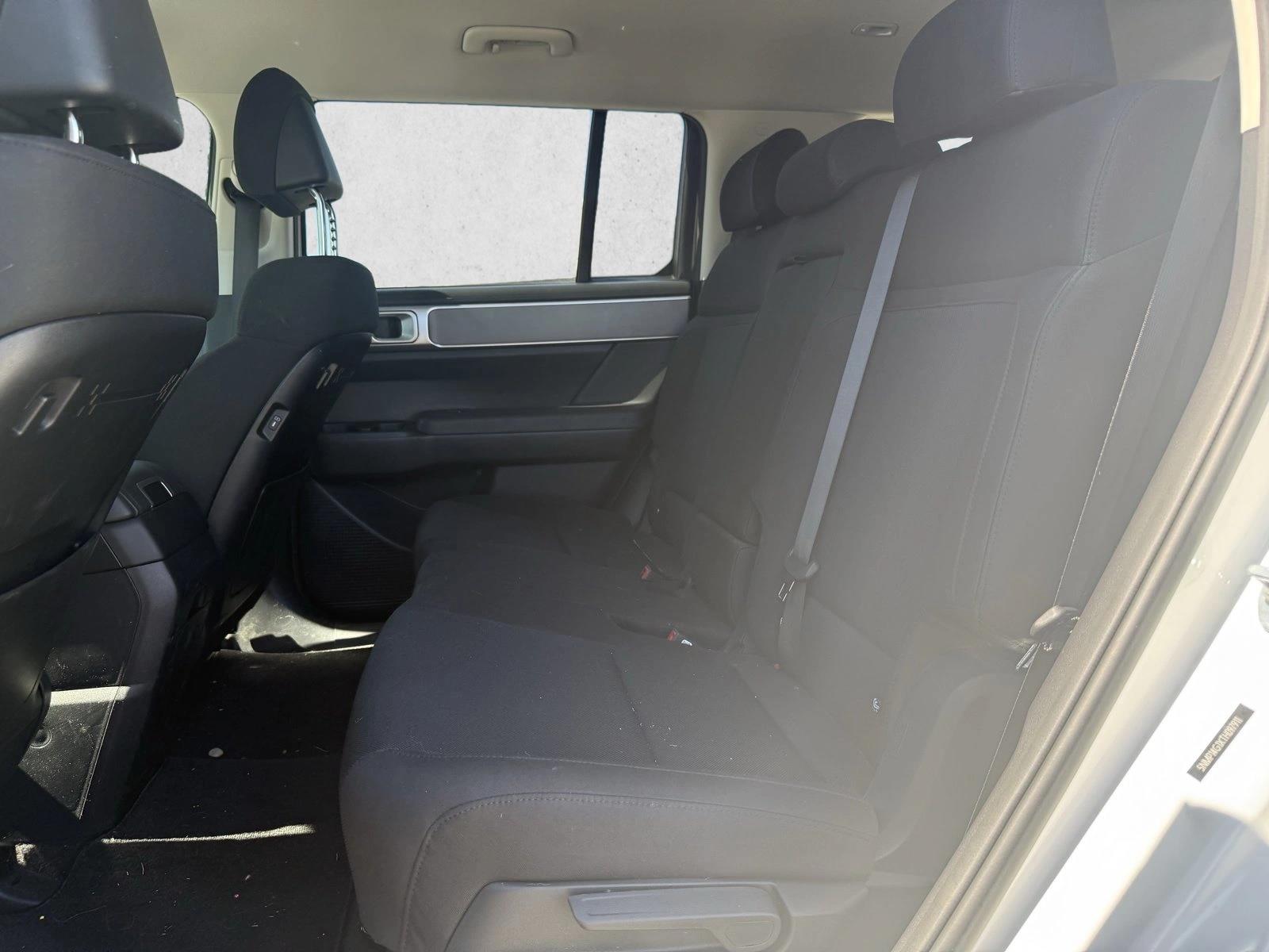 2026 Hyundai Santa Fe SE - Photo 15