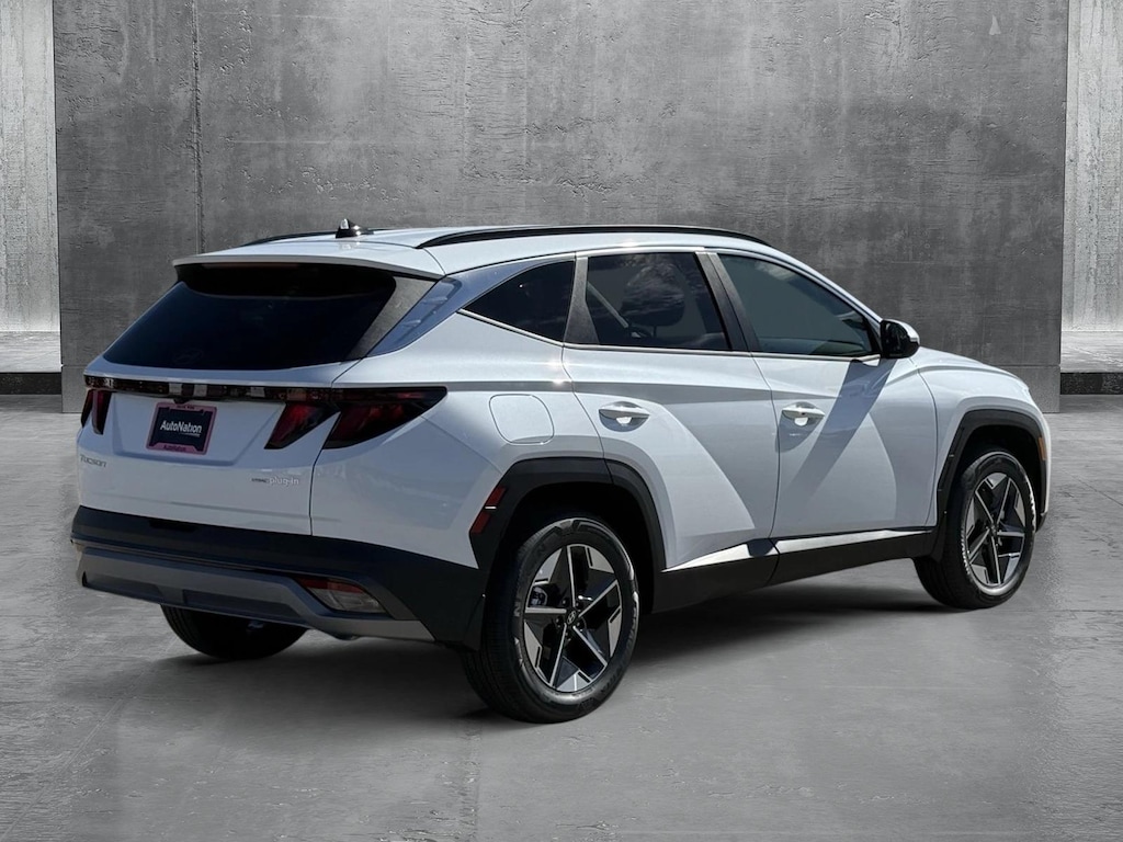 New 2026 Hyundai Tucson Plug-In Hybrid SEL SUV