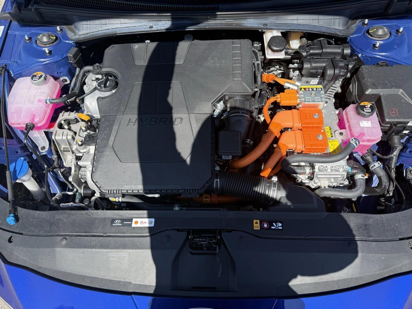 2025 Hyundai Elantra Blue - Photo 18