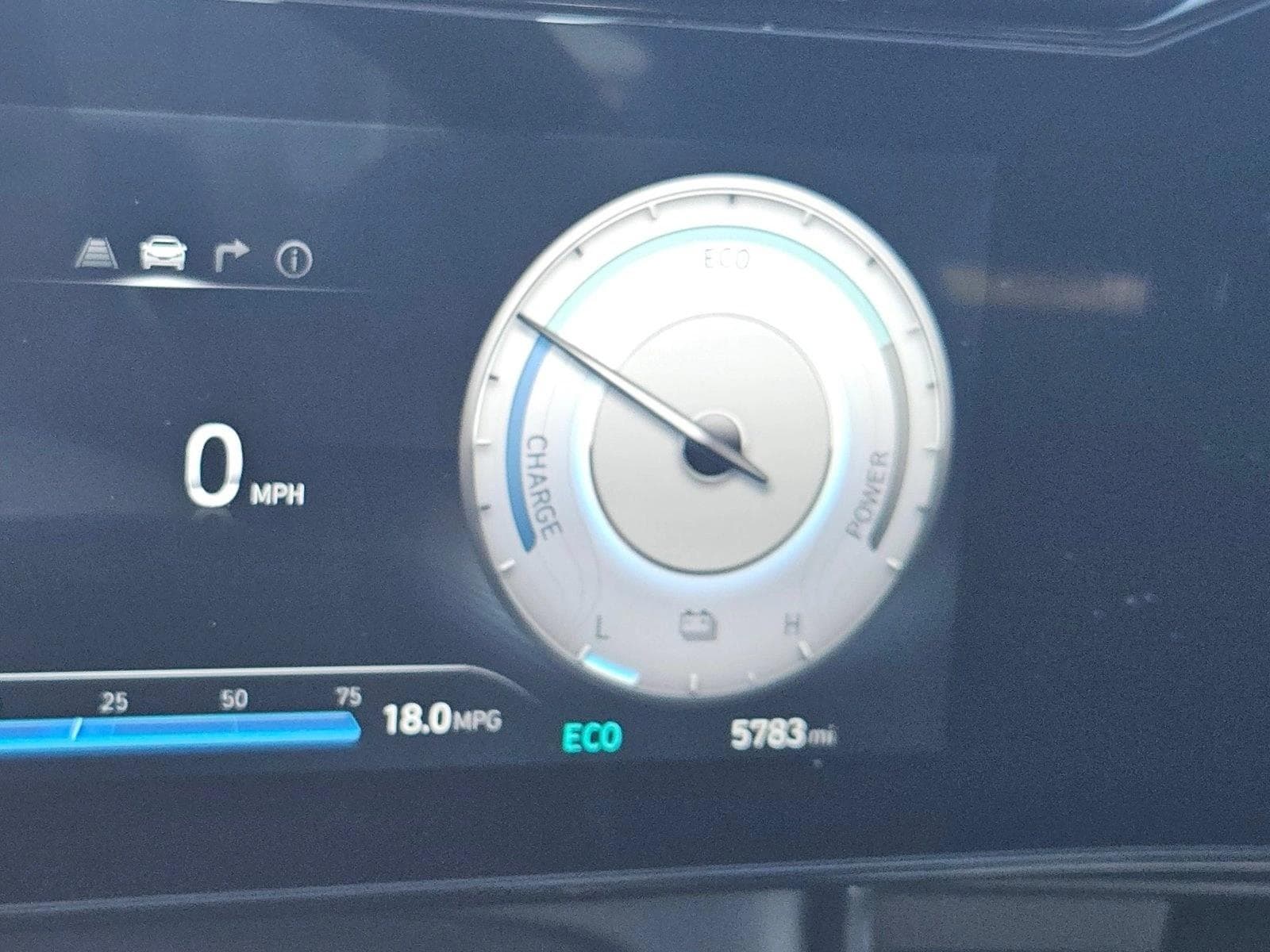 2025 Hyundai Elantra Blue - Photo 11