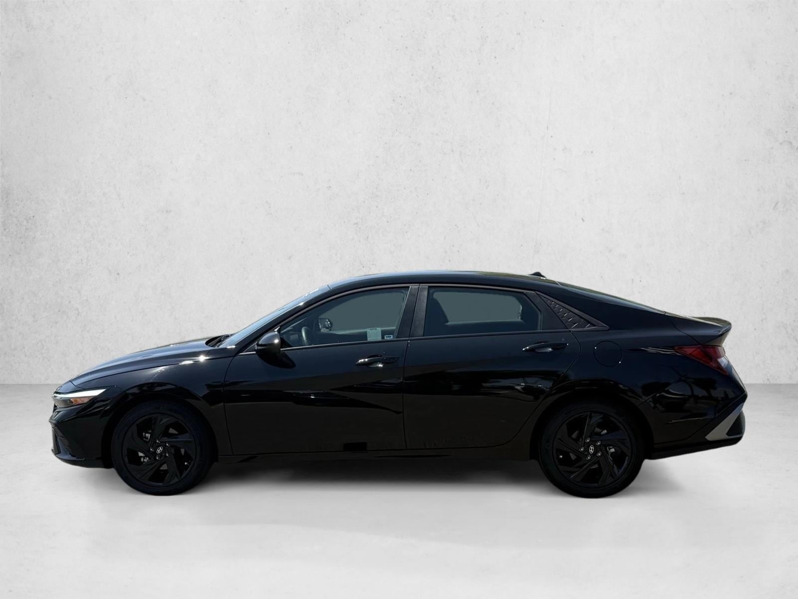 2026 Hyundai Elantra SEL Sport - Photo 8