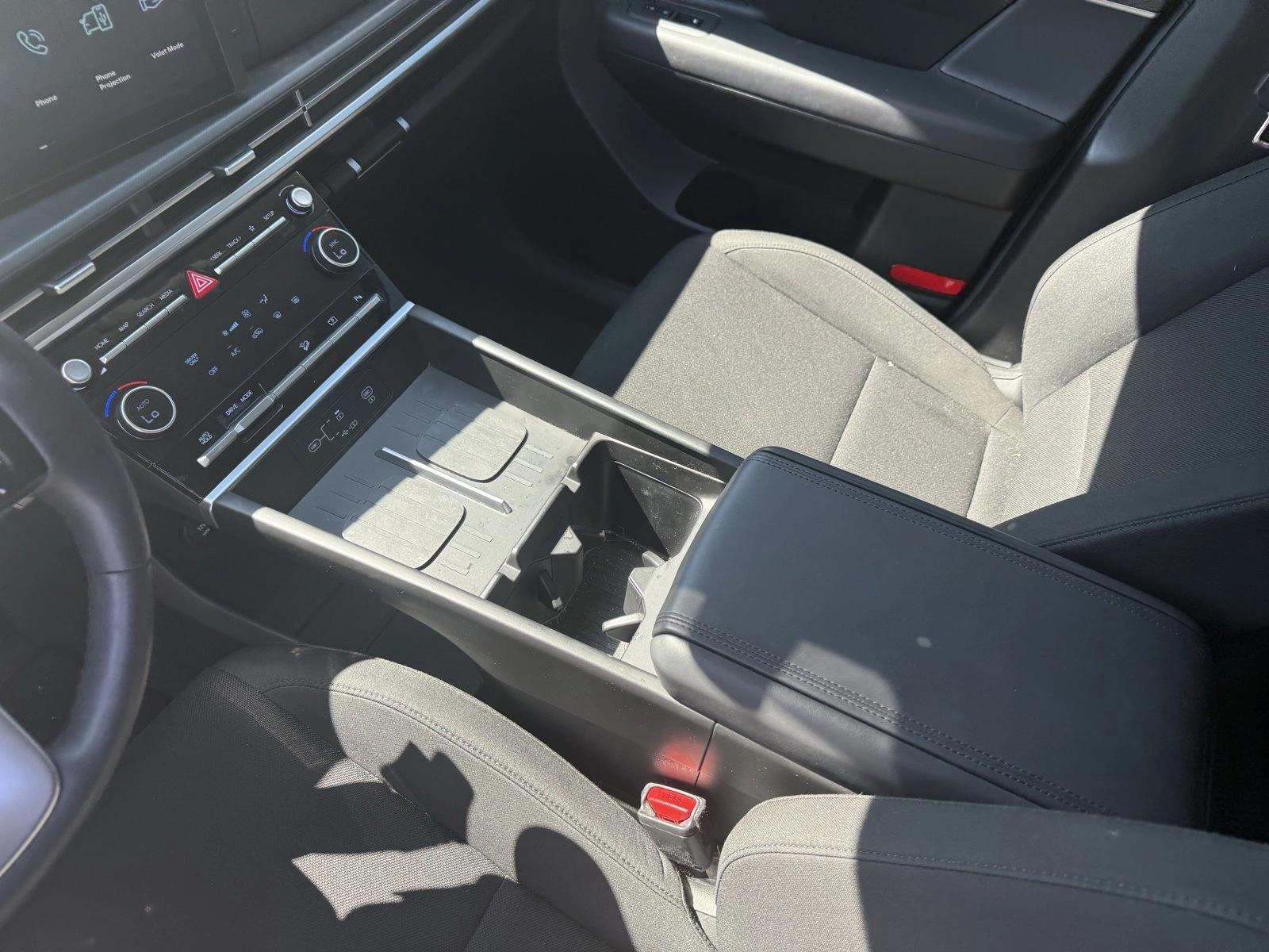 2026 Hyundai Santa Fe SE - Photo 13