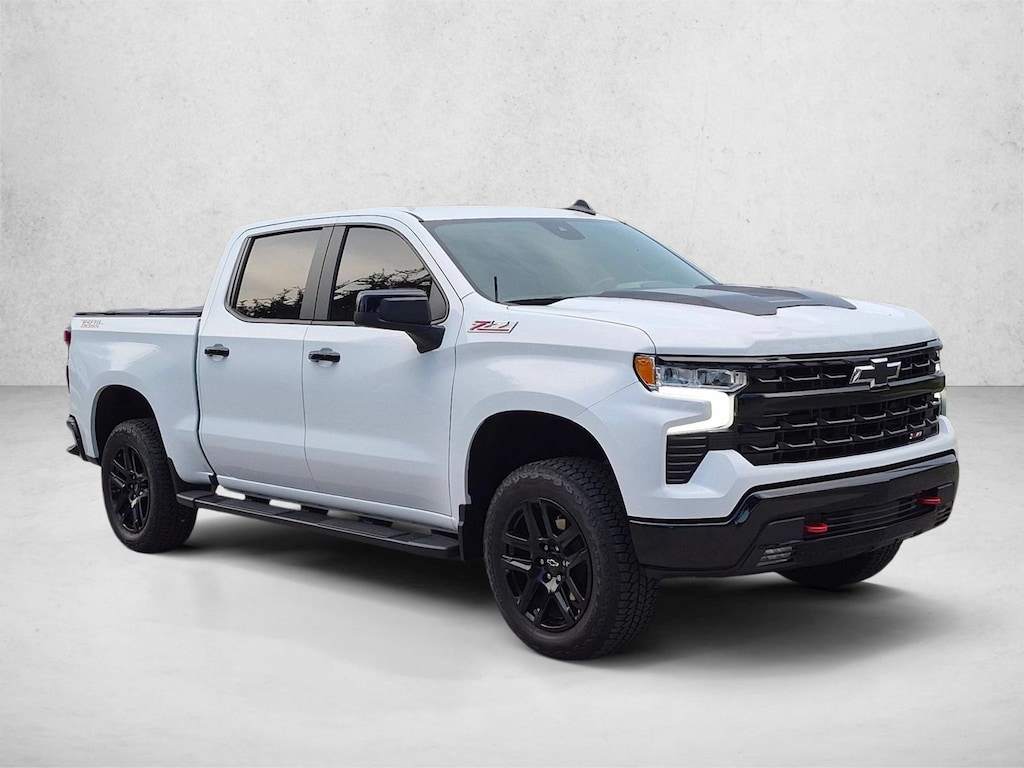 Used 2025 Chevrolet Silverado 1500 LT Trail Boss Truck Crew Cab