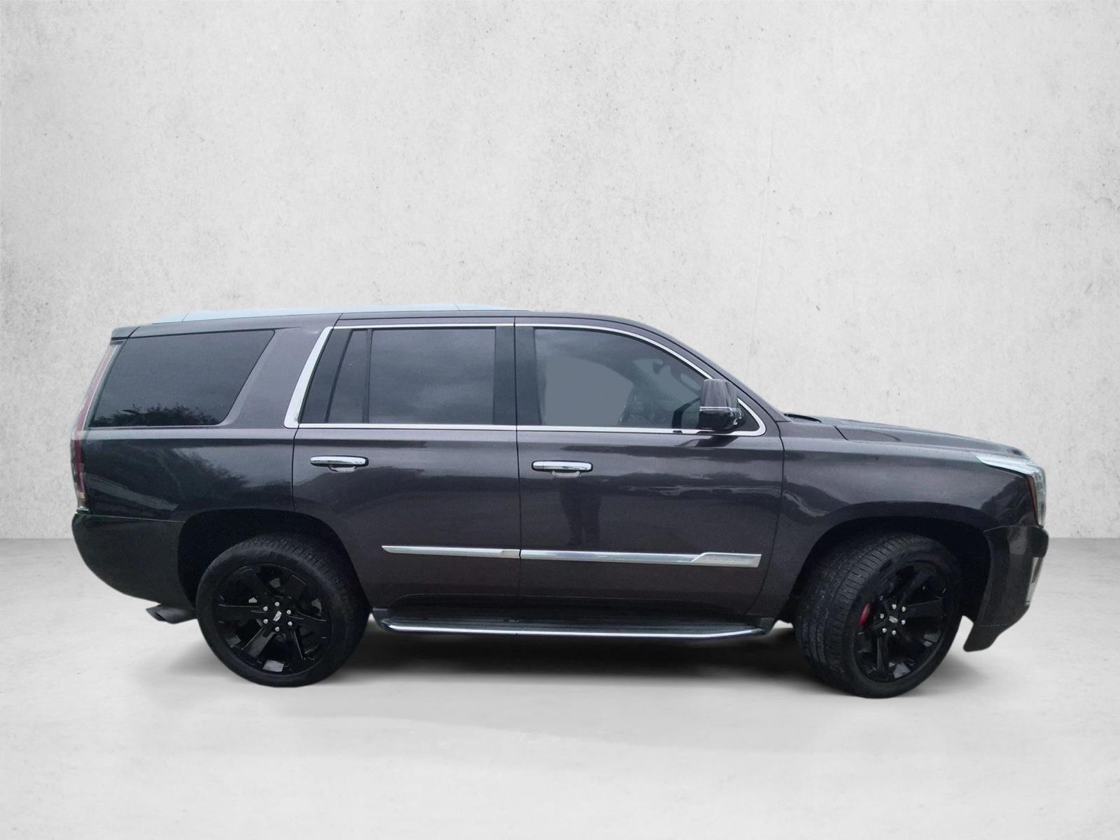 Used 2017 CADILLAC Escalade Luxury SUV