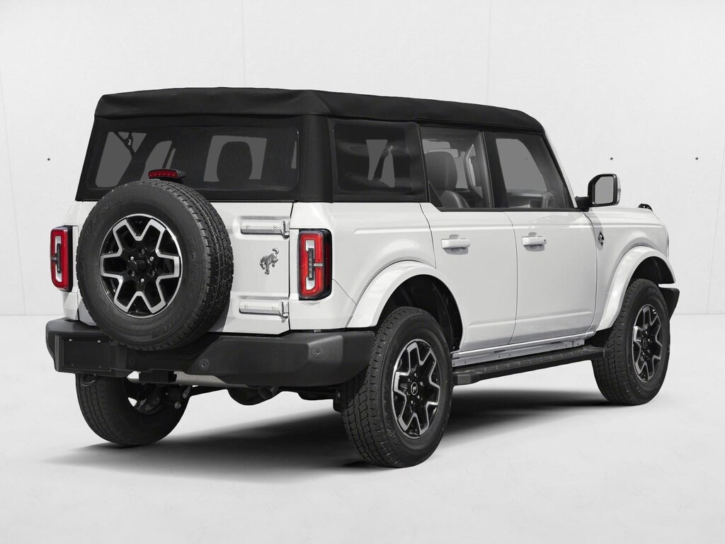 New 2026 Ford Bronco Outer Banks SUV