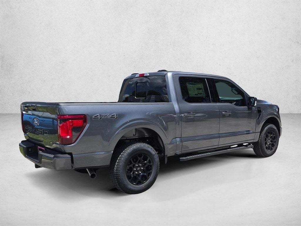 New 2026 Ford F-150 XLT Truck SuperCrew Cab