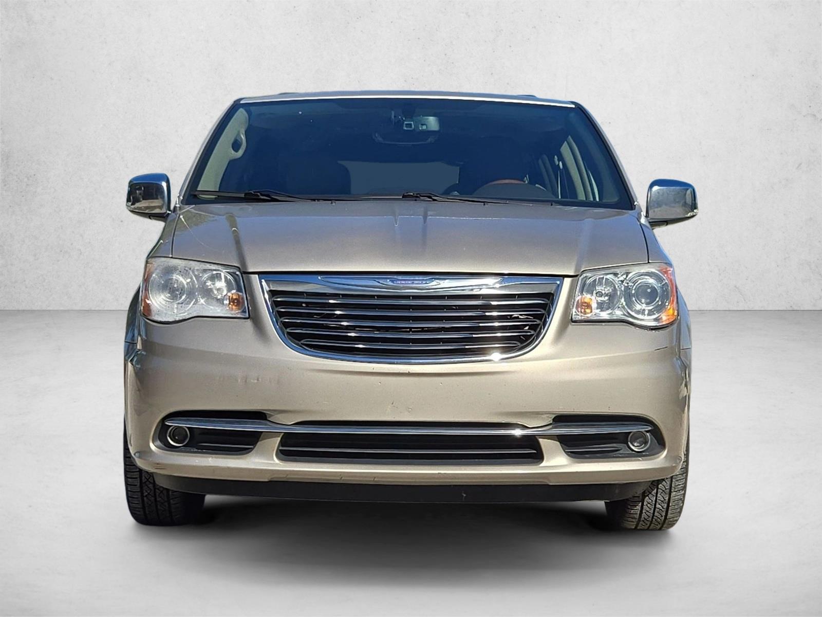Used 2013 Chrysler Town & Country Limited Van