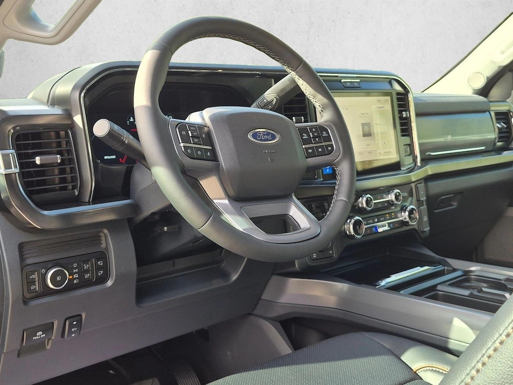 New 2026 Ford F-350 LARIAT Truck Crew Cab