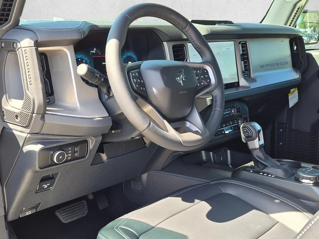 New 2026 Ford Bronco Outer Banks SUV