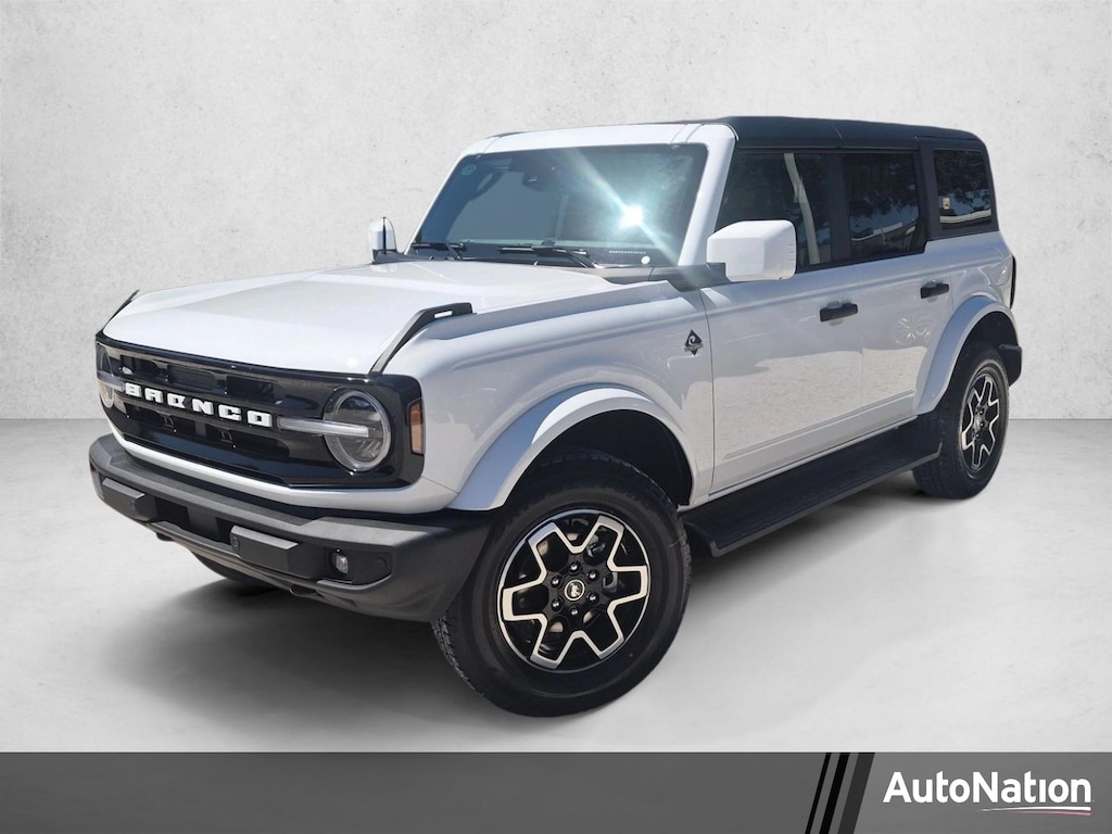 New 2026 Ford Bronco Outer Banks SUV