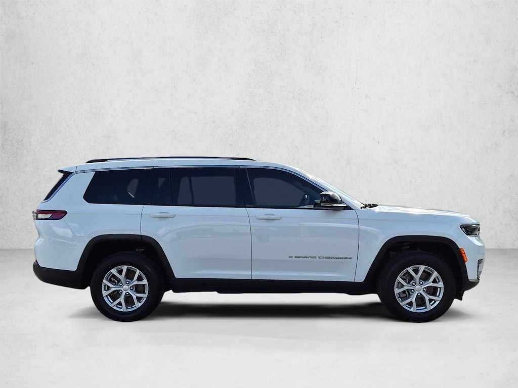 Used 2023 Jeep Grand Cherokee Limited SUV