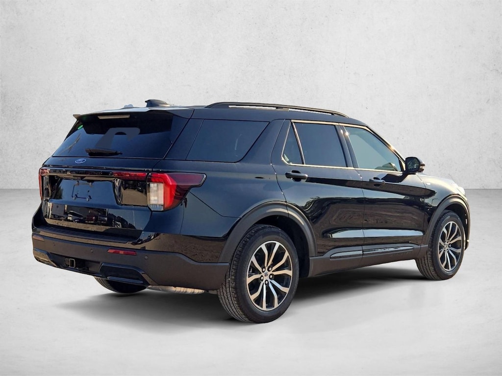 New 2026 Ford Explorer ST-Line SUV