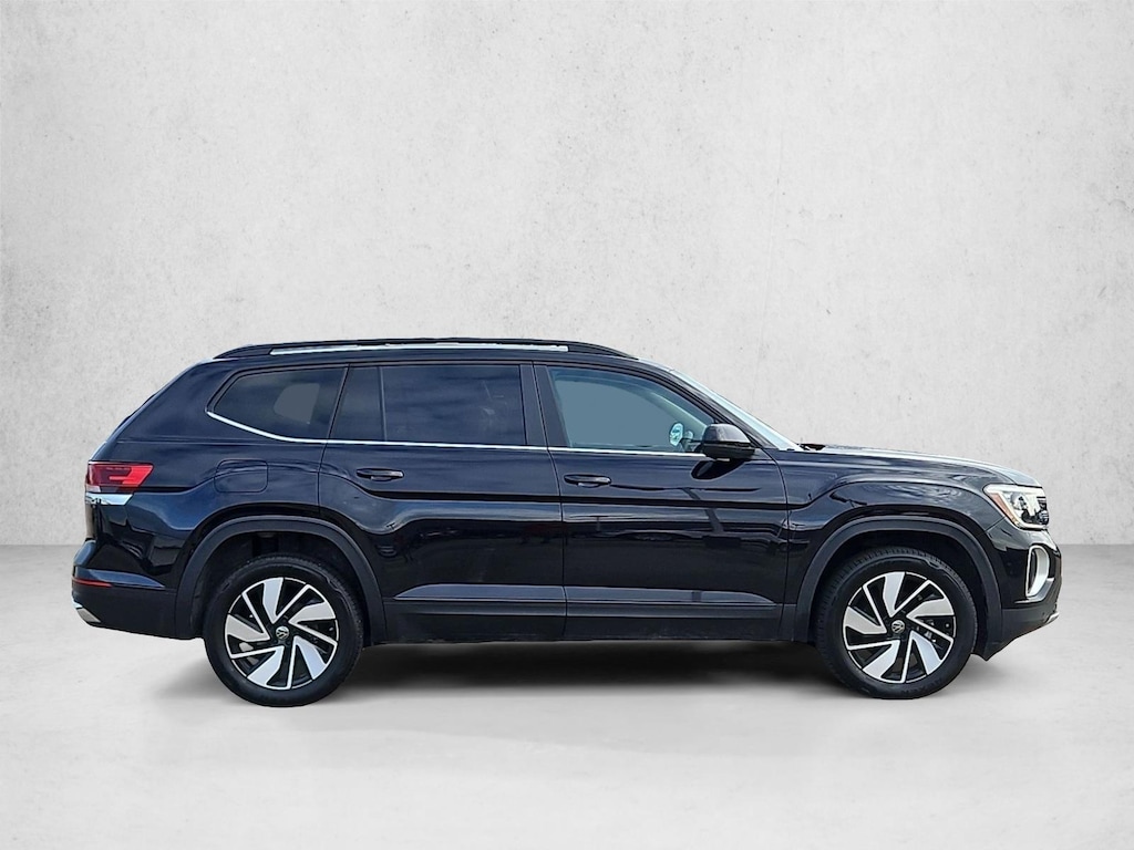 Used 2026 Volkswagen Atlas 2.0T SE w/Technology SUV