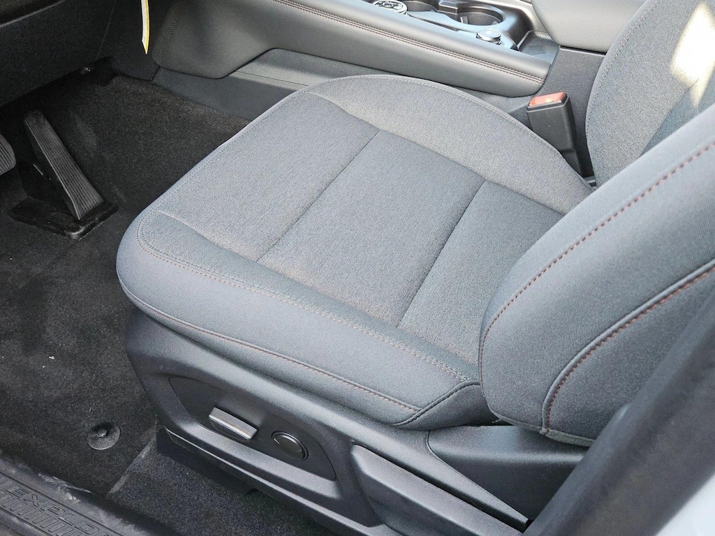 New 2026 Ford Explorer Active w/100A Pkg SUV