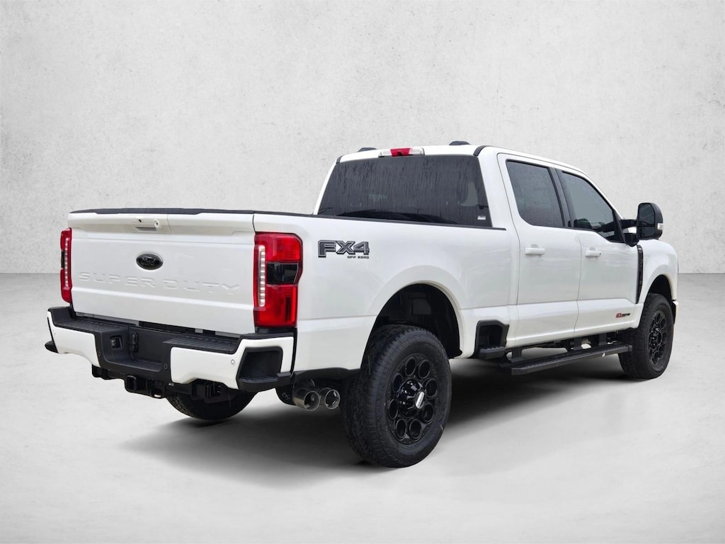 New 2026 Ford F-250 LARIAT Truck Crew Cab