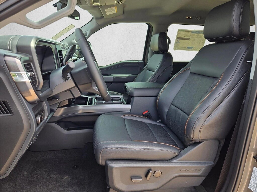 New 2026 Ford F-250 LARIAT Truck Crew Cab