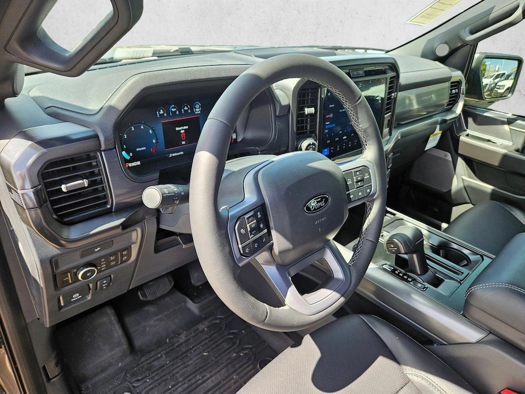 New 2026 Ford F-150 LARIAT Truck SuperCrew Cab