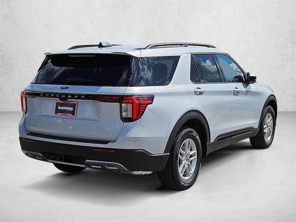 New 2026 Ford Explorer Active w/200A Pkg SUV