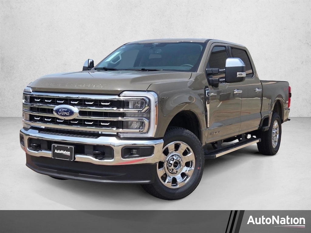 New 2026 Ford F-250 LARIAT Truck Crew Cab