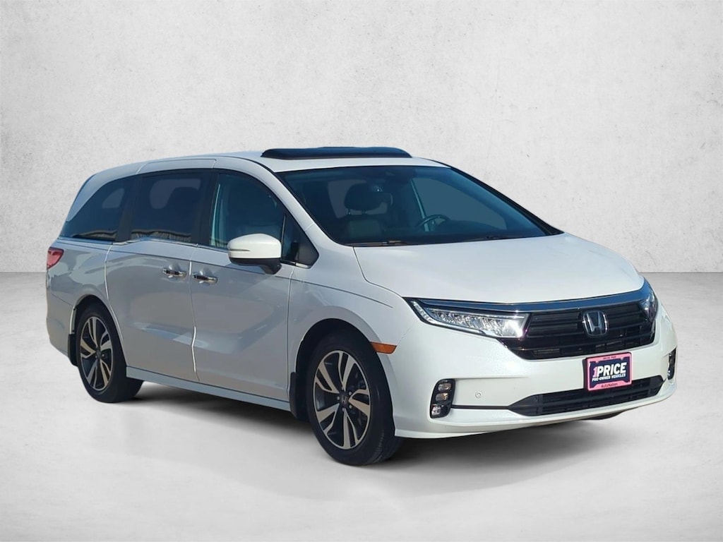 Used 2024 Honda Odyssey Touring Van