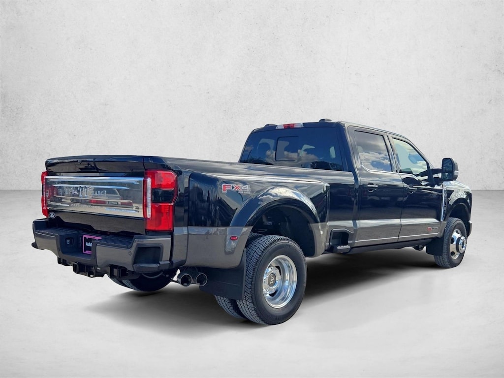 New 2027 Ford F-350 King Ranch Truck Crew Cab
