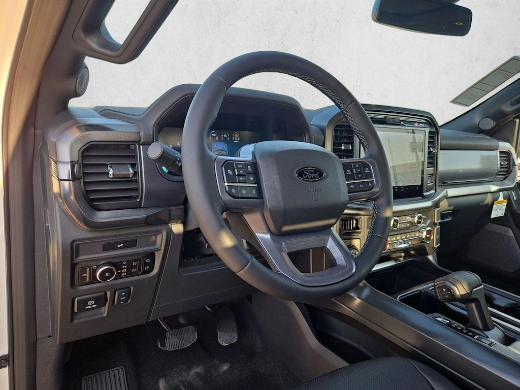New 2026 Ford F-150 LARIAT Truck SuperCrew Cab